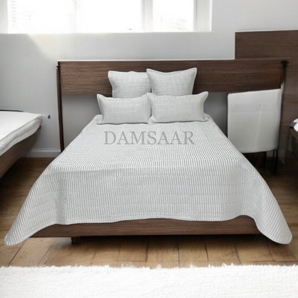 B6 - King 5pc Bedspread Satin