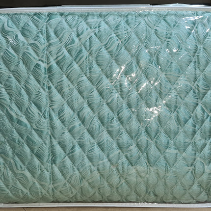 B1 - King 9pc Jacquard Bedspread