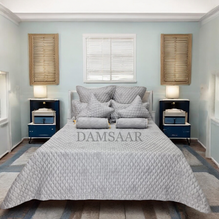 B1 - King 9pc Jacquard Bedspread