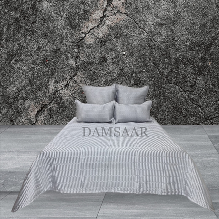 B6 - King 5pc Bedspread Satin
