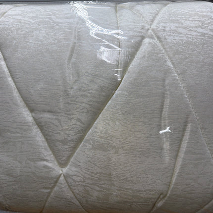 C18 -  Q5pc Comforter Set Jacquard Material