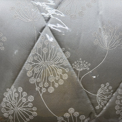 C18 -  Q5pc Comforter Set Jacquard Material
