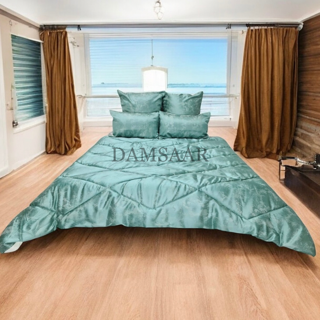 C18 -  Q5pc Comforter Set Jacquard Material
