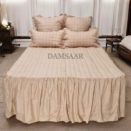B15 - Queen 5pc Bedspread Big Frill - Cheap Stripe - Pillows Frilled - Clearance