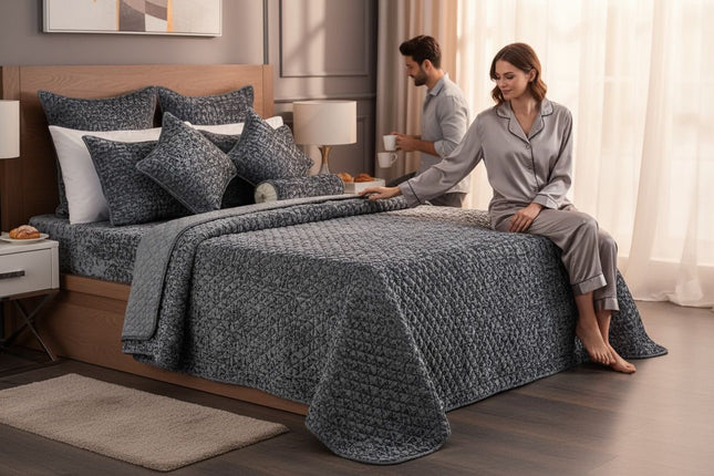 B2 - King 9pc Exclusive Velvet Bedspread Set