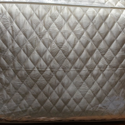 B1 King Jacquard Bedspread 9pc Set for Luxurious Bedroom Décor