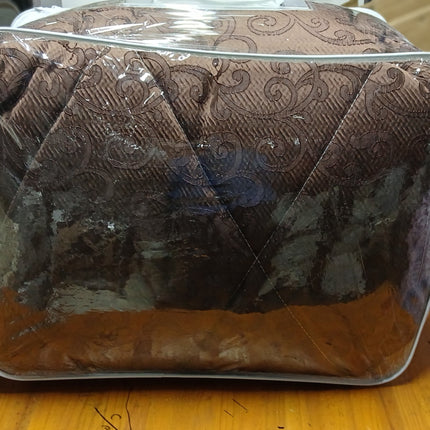 C18 -  Q5pc Comforter Set Jacquard Material