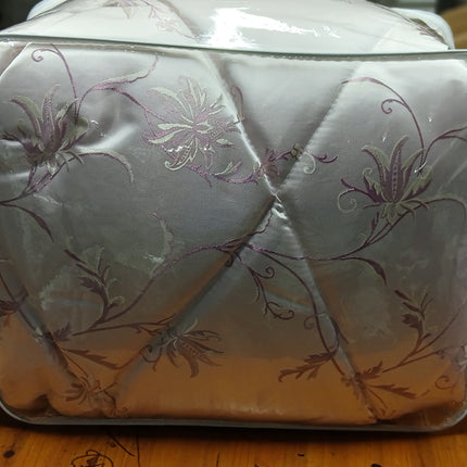 C18 -  Q5pc Comforter Set Jacquard Material