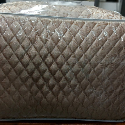 B1 - King 9pc Jacquard Bedspread