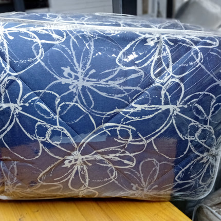 C20- New K5pc Jacquard Comforter Set.