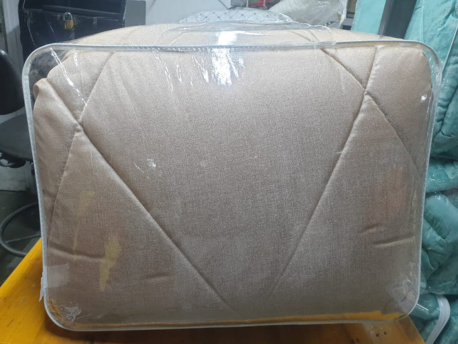 C20- New K5pc Jacquard Comforter Set.