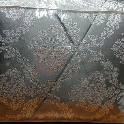 C20- New K5pc Jacquard Comforter Set.