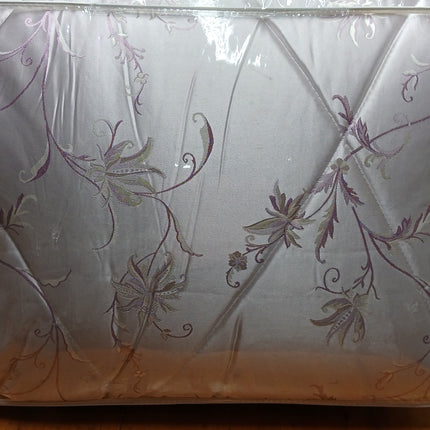 C20- New K5pc Jacquard Comforter Set.