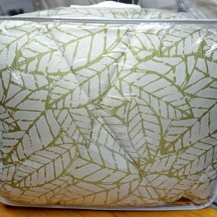 C18 -  Q5pc Comforter Set Jacquard Material
