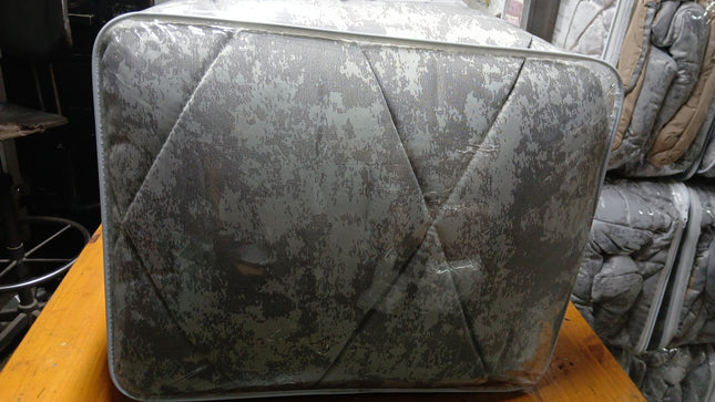 C18 -  Q5pc Comforter Set Jacquard Material