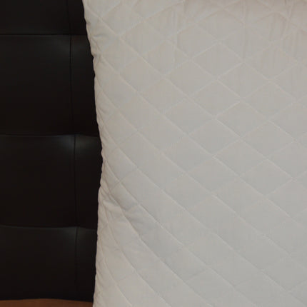 P2 - Damsaar Quilted Continental Pillow